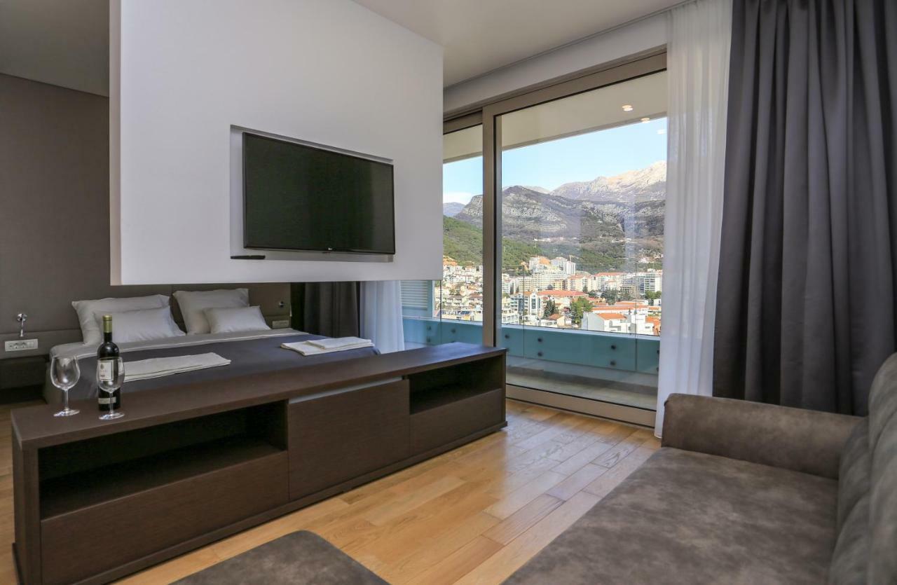 Apartments Status Wow Будва Екстер'єр фото